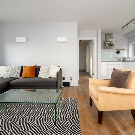 Guestready - Central Living Near Kensington Palace Лондон Экстерьер фото