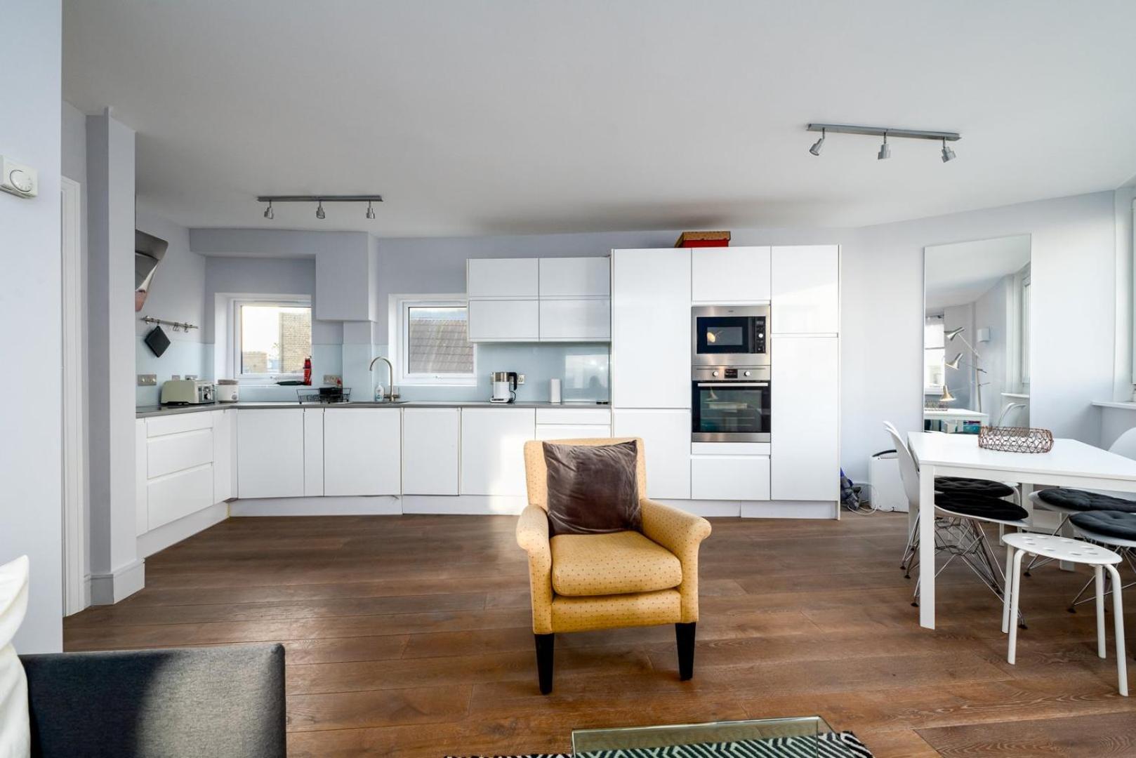 Guestready - Central Living Near Kensington Palace Лондон Экстерьер фото
